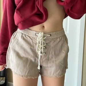 SOLD ON DEPOP aerie beach shorts